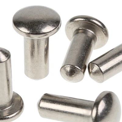 Chelik gumbazli boshli qattiq perchinlar